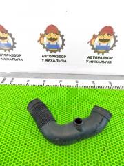Патрубок воздушный Opel Astra GTC 2004-2009