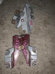 Запчасть петли капота Nissan Almera N15 контрактная Петли капота Nissan Almera N15 контрактная