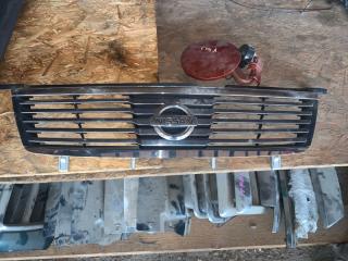 Решетка радиатора Nissan Sunny 02-04