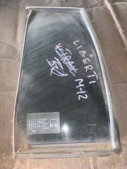 Запчасть форточка двери задняя Nissan Liberty M12 82263WF100 Б/У Форточка двери задняя Nissan Liberty M12 82263WF100 Б/У