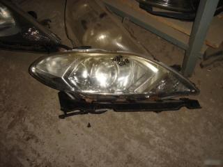 Запчасть фара правая Honda Edix 2004-2009