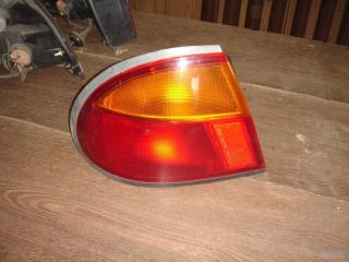 Стоп-сигнал Mazda 323 1994-1999