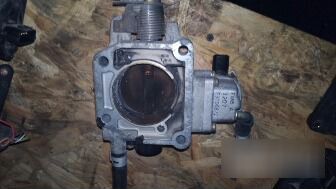 Запчасть заслонка дроссельная Mazda MPV 1997-2002