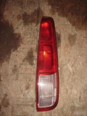 Фото запчасти стоп-сигнал задний Nissan X-Trail 2000-2007 Б/У запчасть Запчасть стоп-сигнал задний Nissan X-Trail 2000-2007