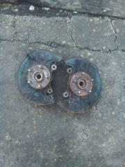 Запчасть ступица передняя Toyota Avensis 2003-2006
