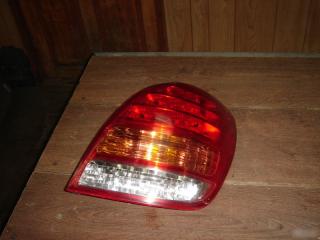 Запчасть стоп-сигнал Toyota Corolla Spacio 2001-2007