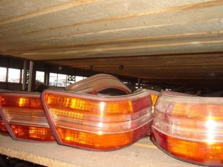 Запчасть фонари задние Toyota Mark 2 1996-2002