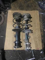 Запчасть стойки передние Toyota Noah 2001-2007