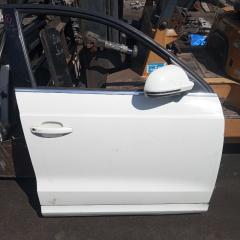 Дверь передняя правая Audi Q3