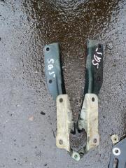 Петли капота Forester SG