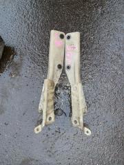 Петли капота Subaru Forester SG