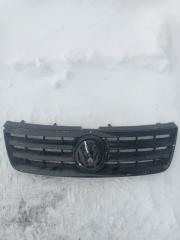 Запчасть решетка бампера Volkswagen touareg