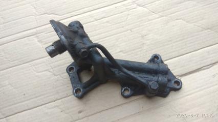 Запчасть кронштейн масляного фильтра TOYOTA COROLLA 1992