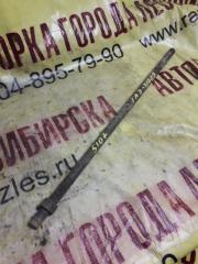 Запчасть распорка передняя ГАЗ 31029 1995