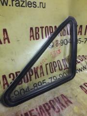 Запчасть стекло собачника заднее правое Иж 2126 ОДА 1998