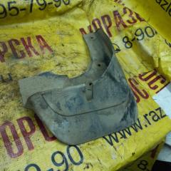 Брызговик задний правый TOYOTA Lite Ace 2000