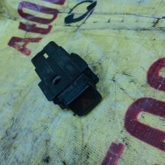 Запчасть кнопка аварийной сигнализации. TOYOTA MARK II 1993