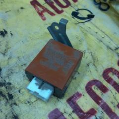 Запчасть блок электронный. TOYOTA MARK II 1993