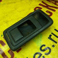 Фото запчасти ручка двери внутренняя правая TOYOTA CYNOS 1993 Б/У запчасть Запчасть ручка двери внутренняя правая TOYOTA CYNOS 1993