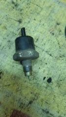 Запчасть вакуумный клапан TOYOTA CARINA 1994