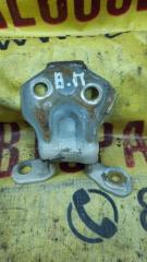 Фото запчасти петля двери верхняя передняя правая MAZDA DEMIO 1998 Б/У запчасть Запчасть петля двери верхняя передняя правая MAZDA DEMIO 1998