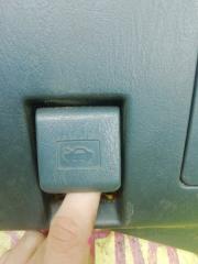 Фото запчасти ручка открывания капота TOYOTA CORSA 1991 Б/У запчасть Запчасть ручка открывания капота TOYOTA CORSA 1991