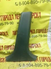 Запчасть накладка средней стойки внутренняя правая TOYOTA CORSA 1991