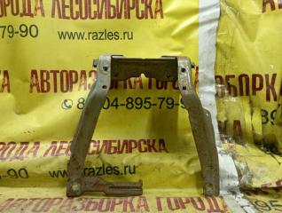 Кронштейн рулевой колонки C-MAX 2007 1.8L Duratec-HE PFI (125PS) - MI4 Кронштейн рулевой колонки C-MAX 2007 1.8L Duratec-HE PFI (125PS) - MI4