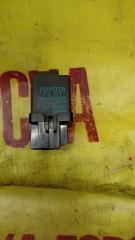 Запчасть реле поворотов TOYOTA STARLET 1990