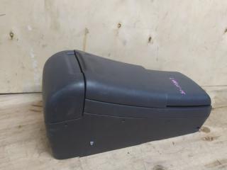 Бардачок Mitsubishi Airtrek 2001