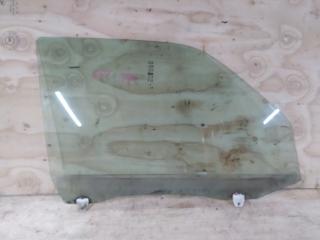 Стекло боковое переднее правое Honda Stepwgn 2000