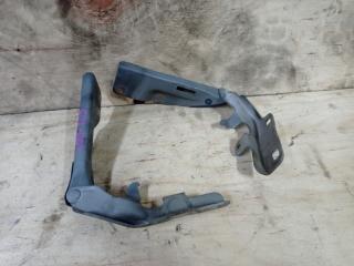 Запчасть петля капота Nissan Tino 2000