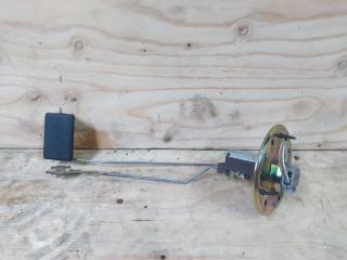 Насос топливный Toyota Chaser 1997