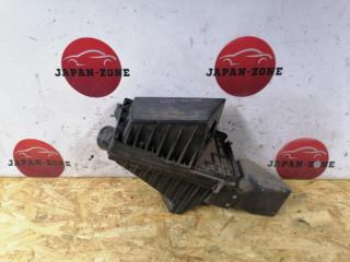 Корпус воздушного фильтра Nissan Bluebird 1999