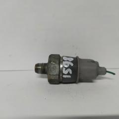 Запчасть датчик давления масла Toyota BB 2005