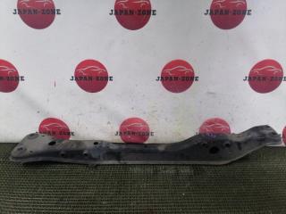 Запчасть балка продольная Nissan Cefiro 1997