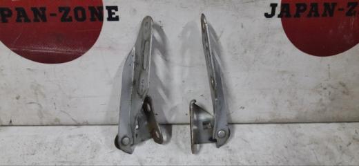 Петля капота Honda Integra 1999