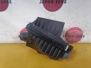 Корпус воздушного фильтра Nissan Bluebird 2000