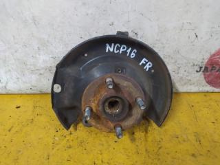 Ступица передняя правая Toyota Platz 2000