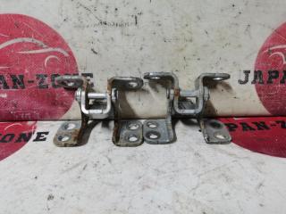 Петля крышки багажника Toyota RAV4 2008