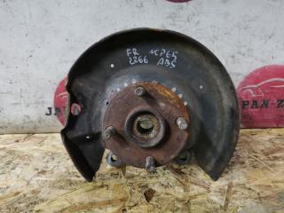 Ступица передняя правая Toyota IST 2003