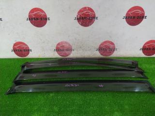 Ветровик Toyota Estima 2001