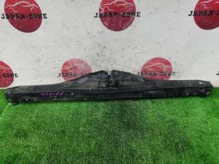 Рамка радиатора Toyota Celsior 2001