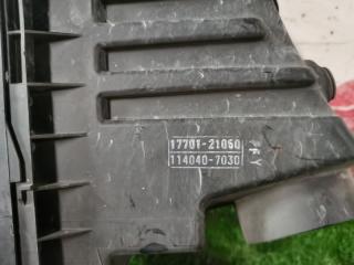 Корпус воздушного фильтра Toyota BB NCP31 1NZ-FE Корпус воздушного фильтра Toyota BB NCP31 1NZ-FE
