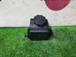 Фото запчасти бачок гидроусилителя Mercedes-Benz E-CLASS 2005 Б/У запчасть Запчасть бачок гидроусилителя Mercedes-Benz E-CLASS 2005