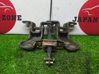 Петля двери передняя правая Toyota Carina ED 1994