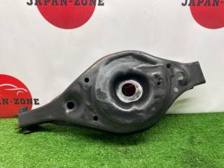 Рычаг подвески задний правый Nissan Teana 2004