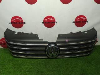 Запчасть решетка радиатора Volkswagen Passat 2011