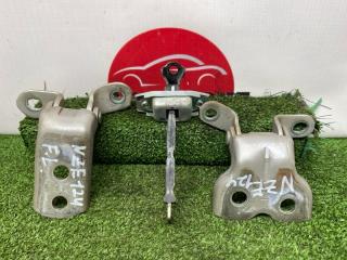 Петля двери передняя левая Toyota Corolla Runx 2005