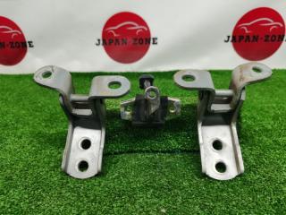 Петля двери передняя левая Toyota Carina ED 1996